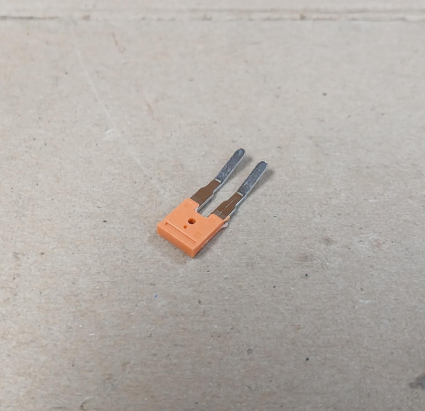 Konnect-It KN-2JCC12 Comb Connector 2-Pole 2.5mm Terminal Blocks (Qty 25)