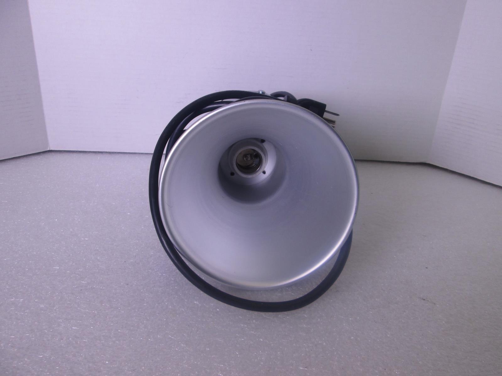 SMITH VICTOR A50 PHOTOGRAPHIC ULTRA COOL LIGHT NO BULB