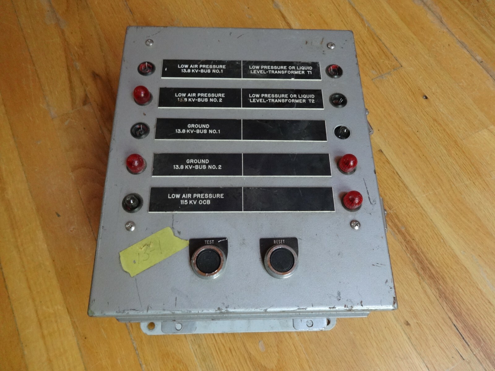 VISI CON INC LOW AIR PRESSURE CONTROLLER IN WATER PROOF JIC BOX 10X8X5 USED