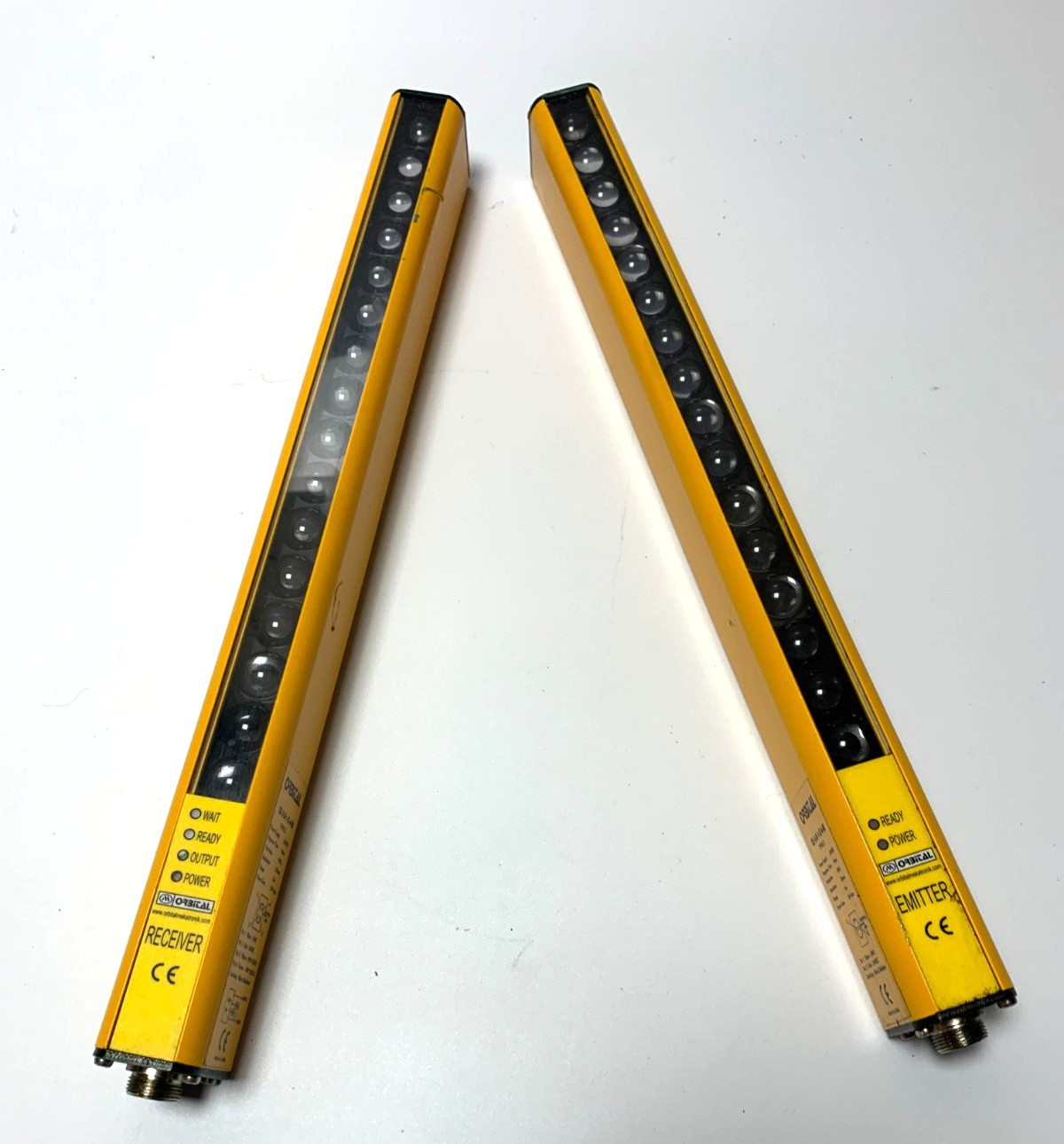 Nice! Orbital CE-3-D-1-C-4-M Safety Light Curtain Set – Emitter and Receiver