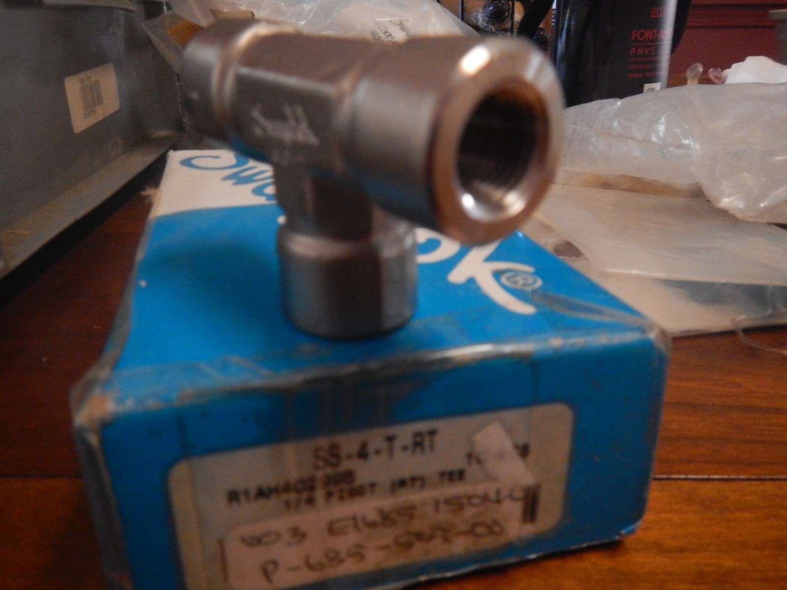 Swagelok Tee 1/4″ SS-4-T-RT