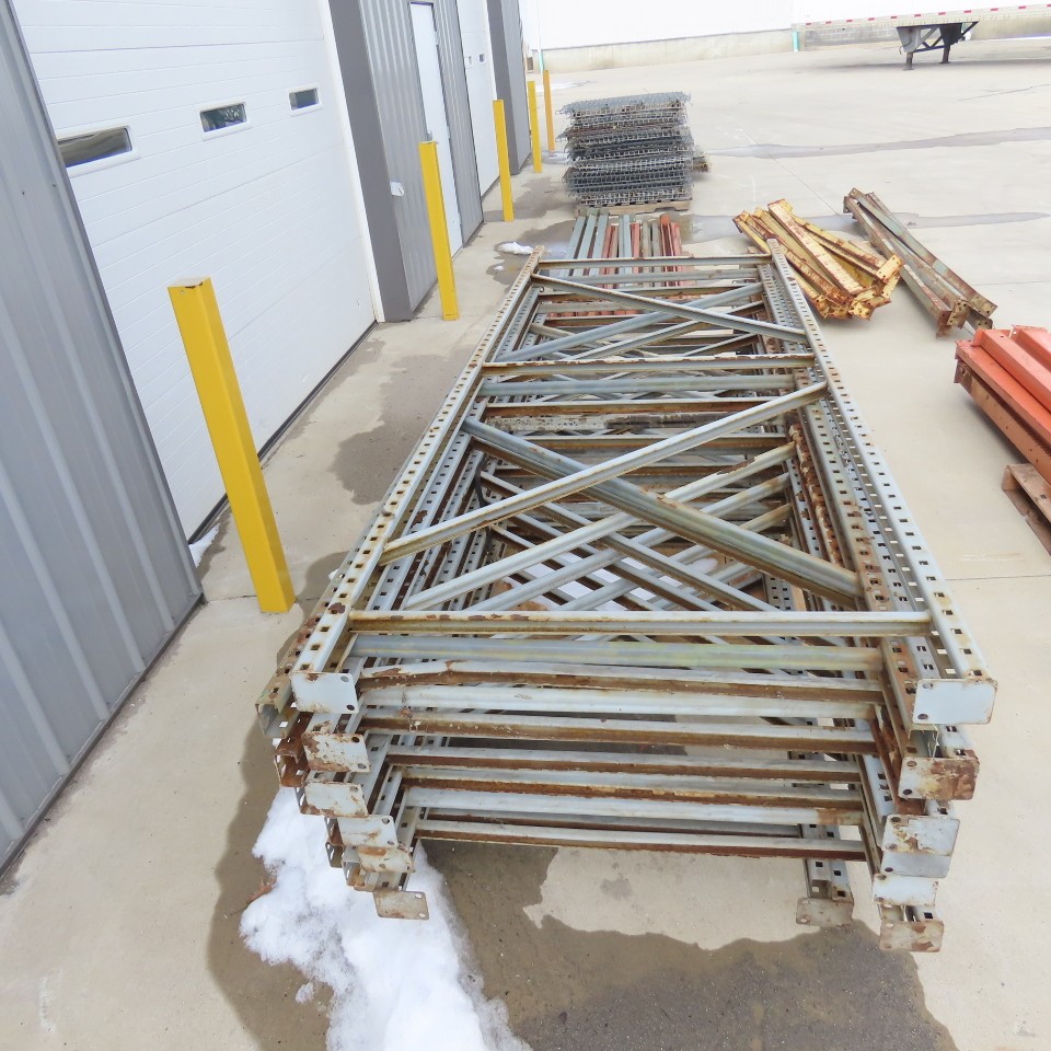 42″ Shaved Pin/Teardrop Warehouse Pallet Racking Beam Upright Decking 12-Section