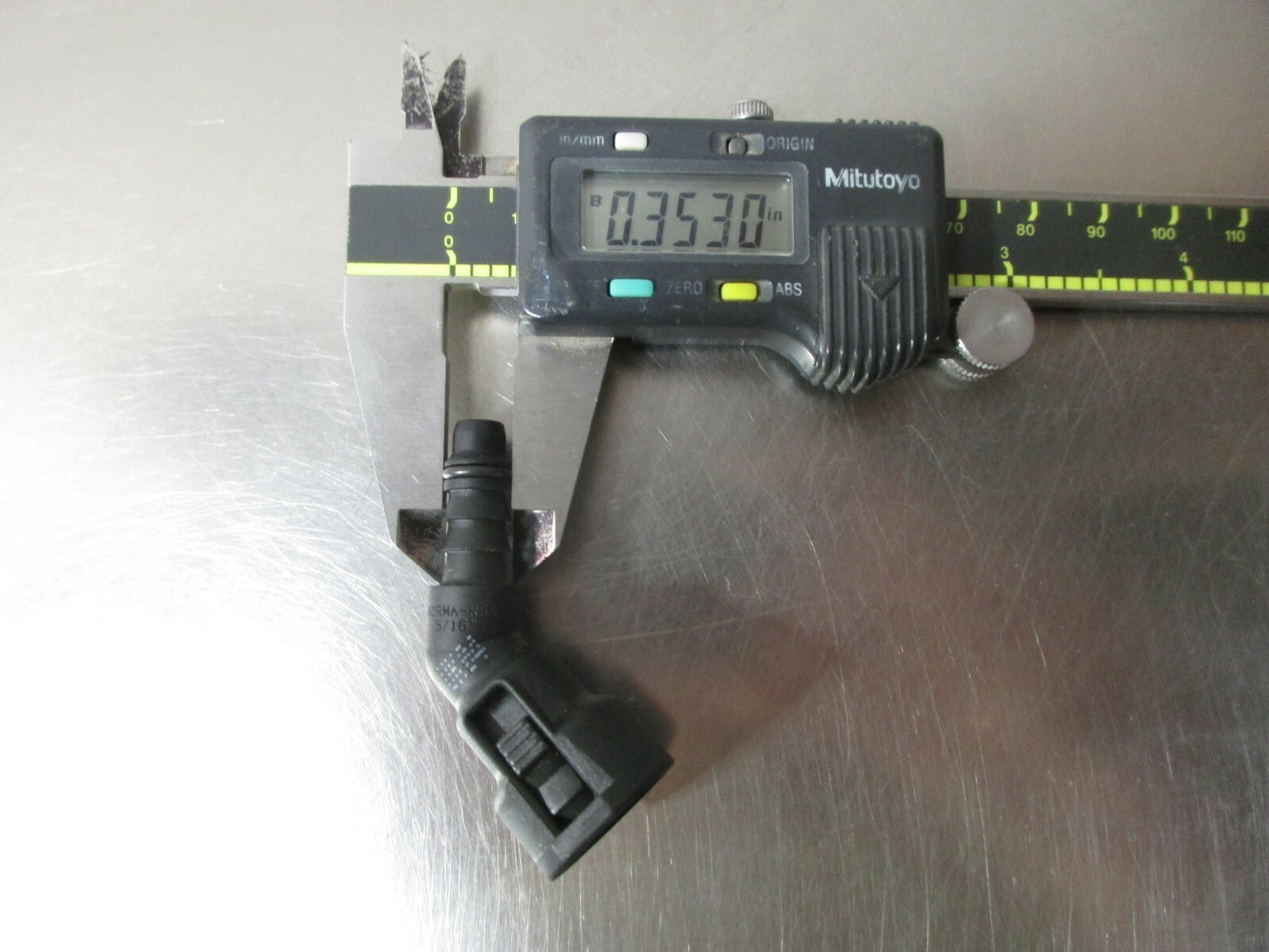 Norma RSS 5/16″ PA12-GF50 UK04 45 Deg. Connector, Look at Pics For Dimensions