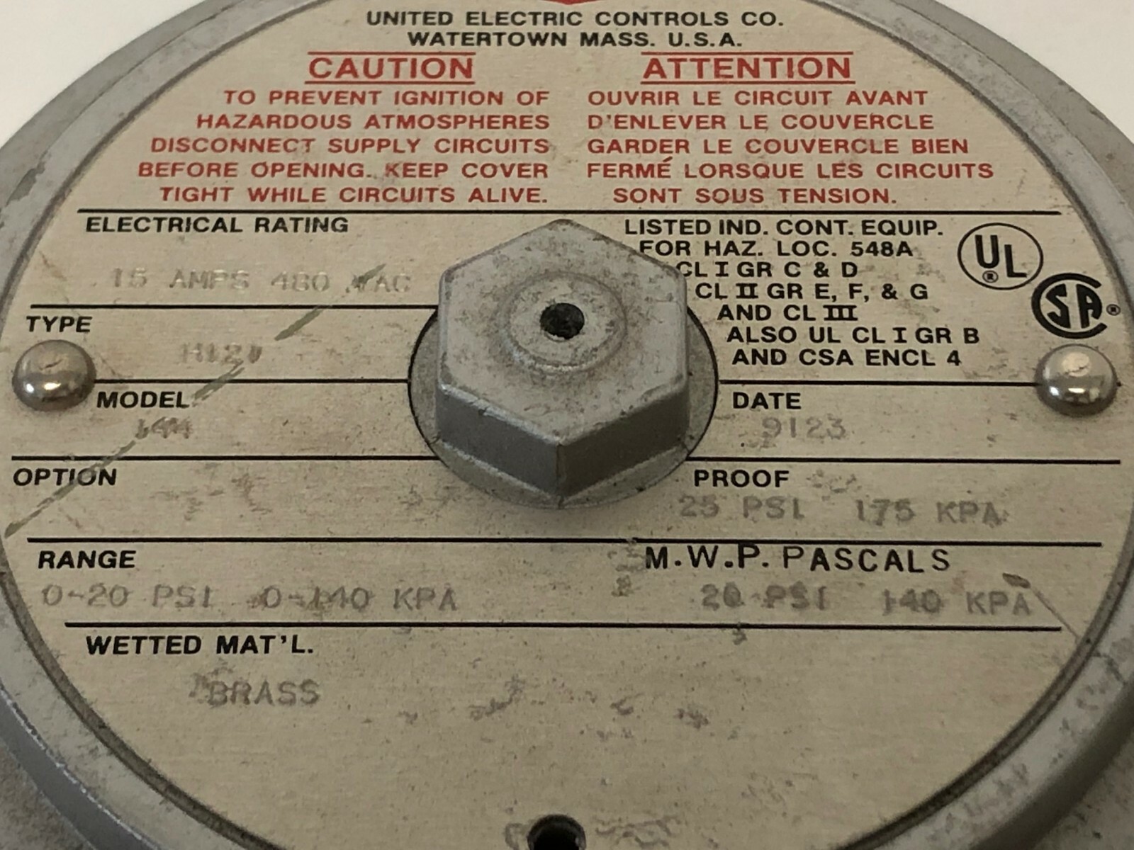 NEW OLD STOCK! UE UNITED ELECTRIC CONTROLS 15A 480V PRESSURE SWITCH H12-144