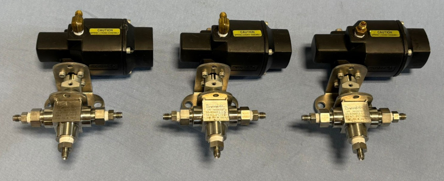 *LOT OF 3* Whitey Swagelok 151 SR 200 PSI Actuator Assembly Part SS-83XKF2-51S