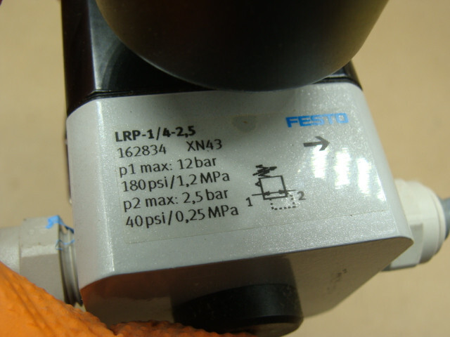 FESTO PNEUMATIC PRESSURE REGULATOR LRP-1/4-2,5 162834 P1 MAX 12BAR P2 MAX 2.5BAR