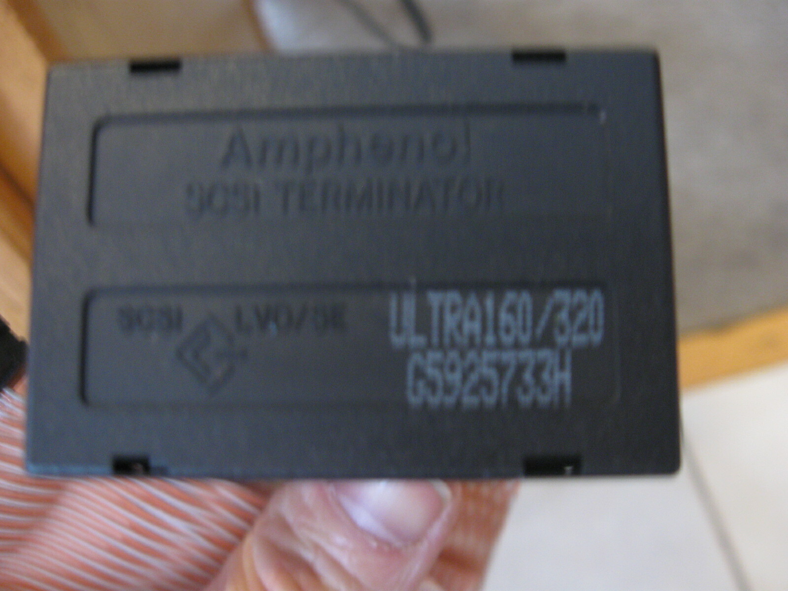 NEW Amphenol Spectra Strip w/ Terminator Scsi Cable Connection AWM # T104A00233N