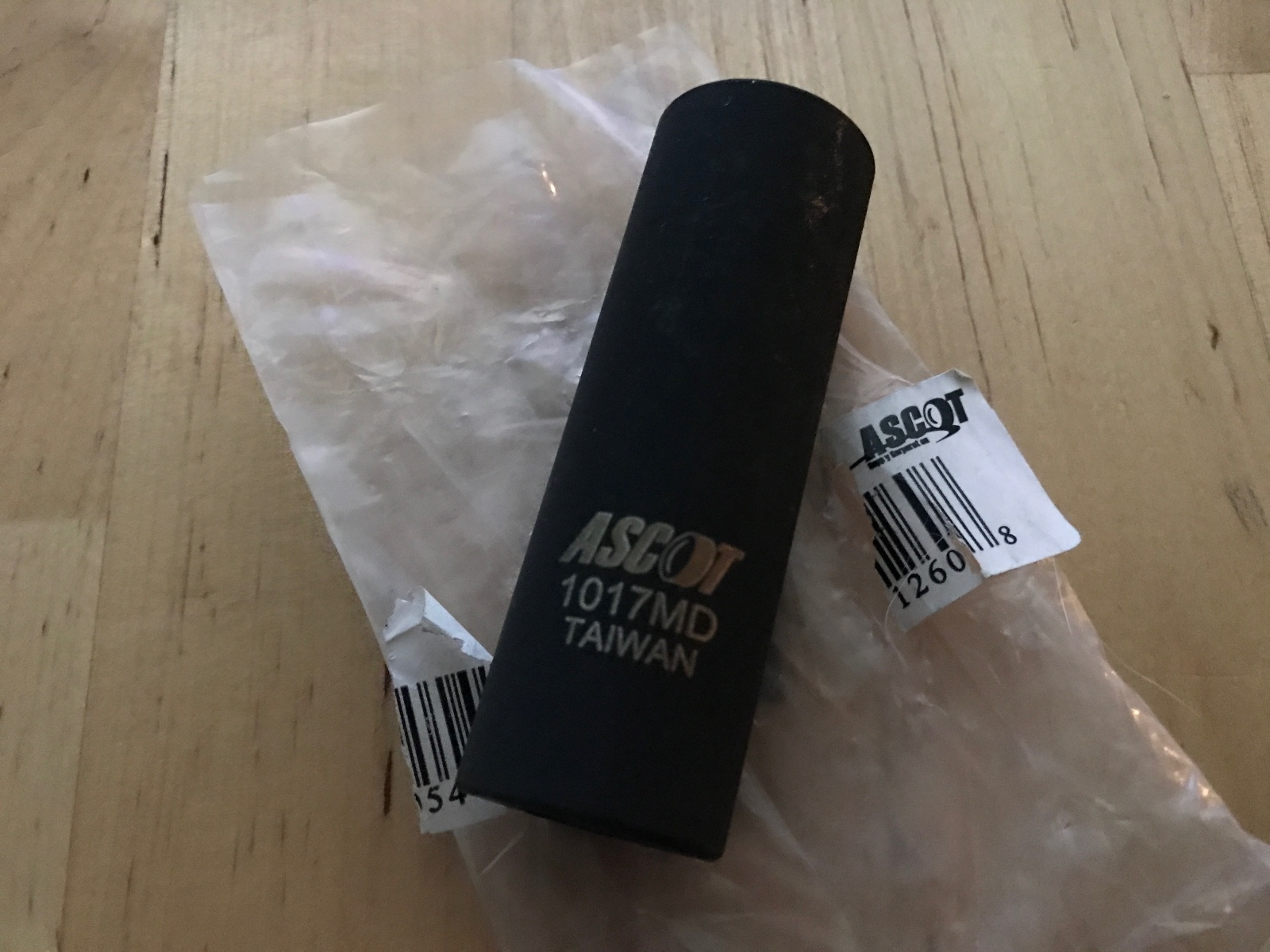 Lot of 2 – Ascot 17mm 3/8″ Drive 1017MD Deep Socket New 1017 MD