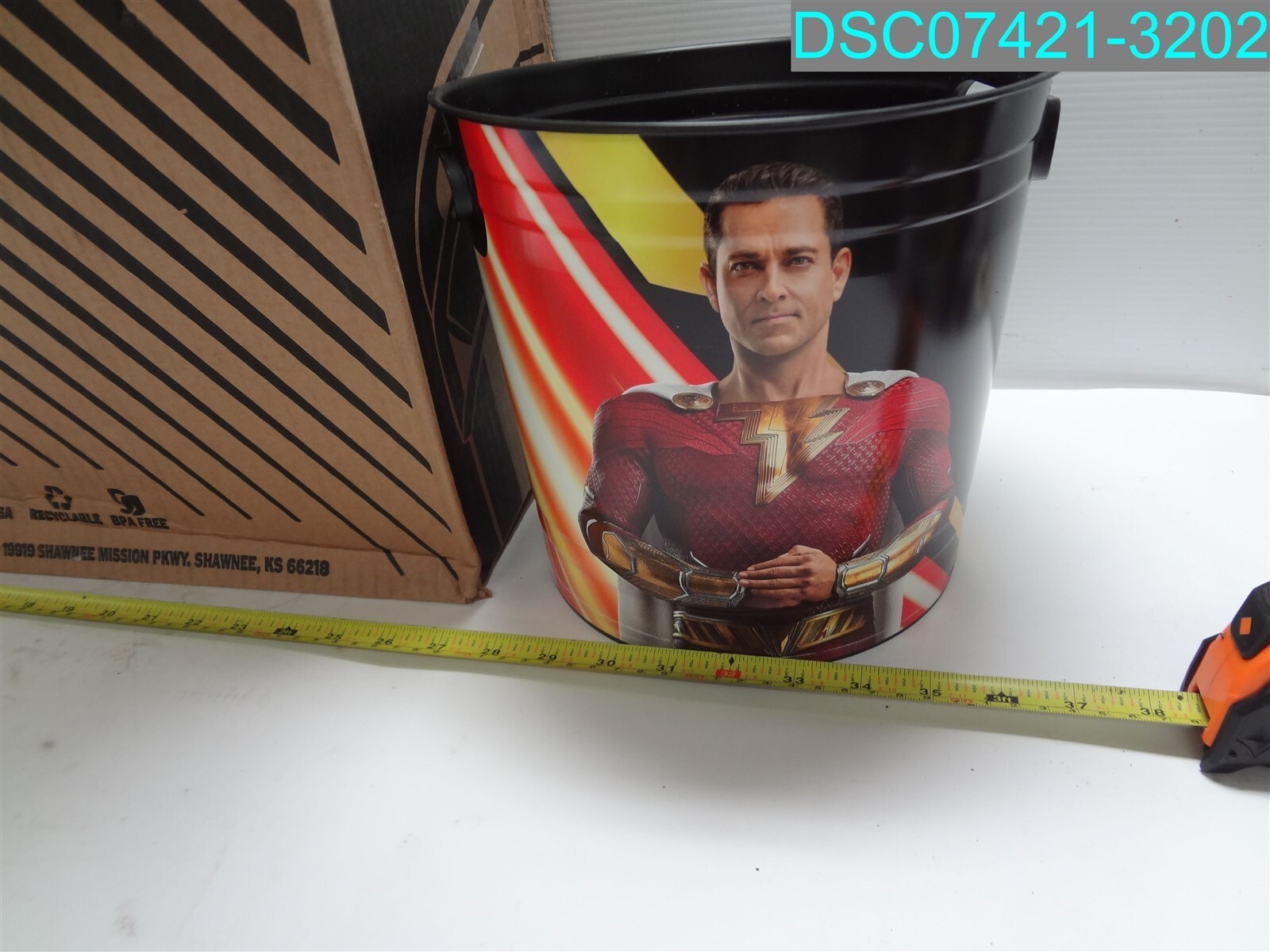 QTY=20: Shazam Souvenir Bucket 200OZ