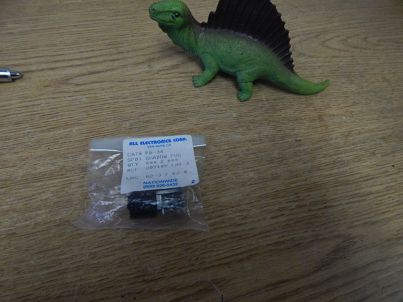 NEW All Electronics Inc PB-34 SPDT Shadow Pus B 2-3/B2-0 Lot of 2 FREE SHIPPING