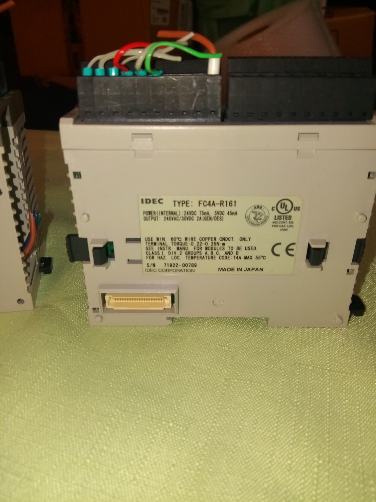 IDEC MICROSMART PENTRA FC5A-D16RS1 PLC 16I/O CPU Relay WITH IDEC FC4A-R161