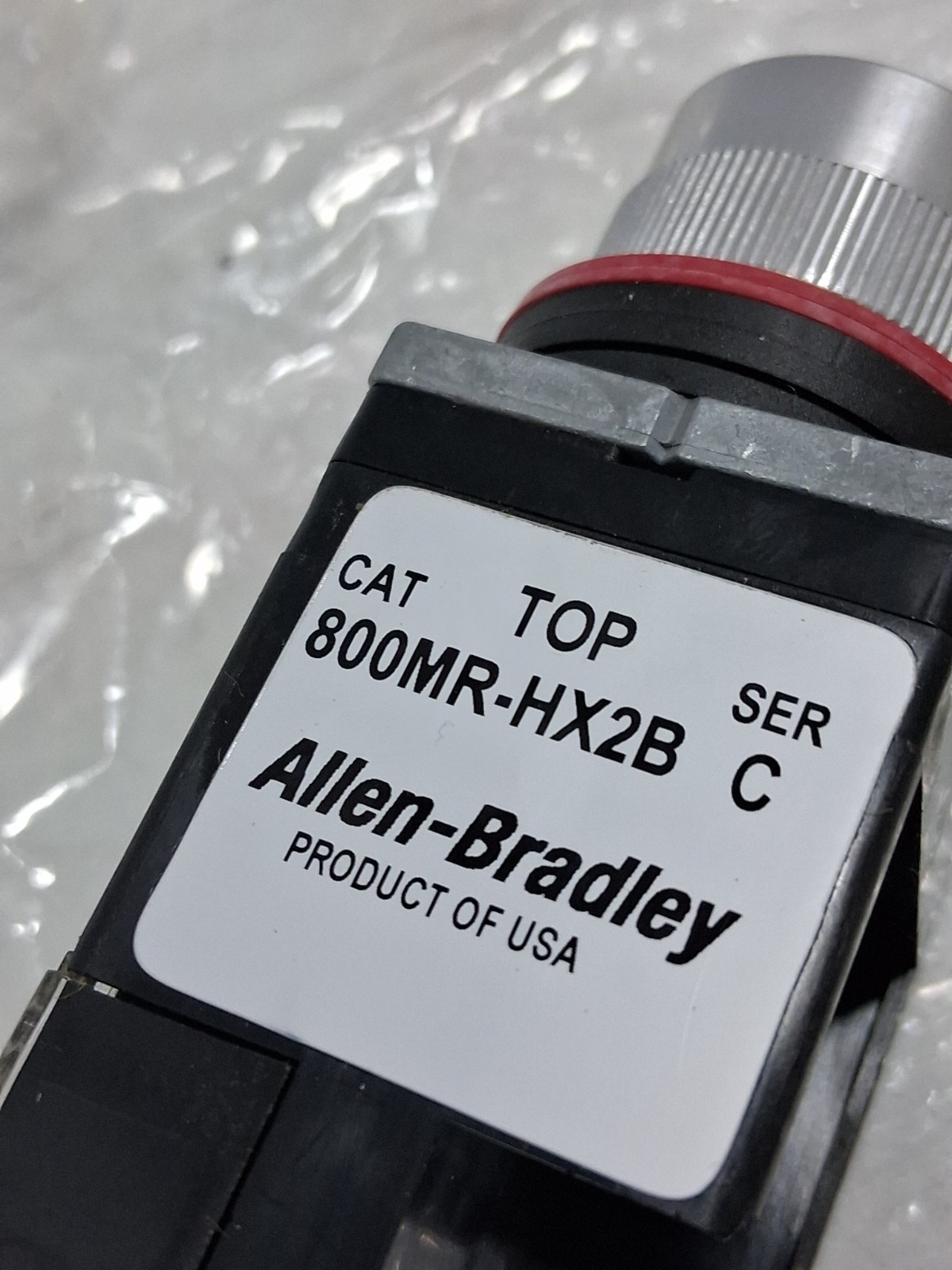 ALLEN BRADLEY 800MR-HH2BLA SELECTOR SWITCH 2 POS MAIN 1NO/1NC SERIES C NIB