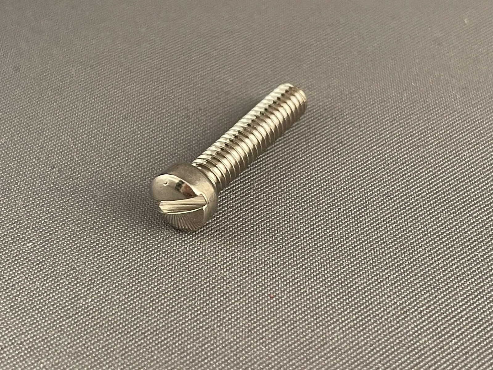 Machine Screws 8 X 3/4 Slotted Fillister Brass Nickel Plated By Rockford 100 pcs