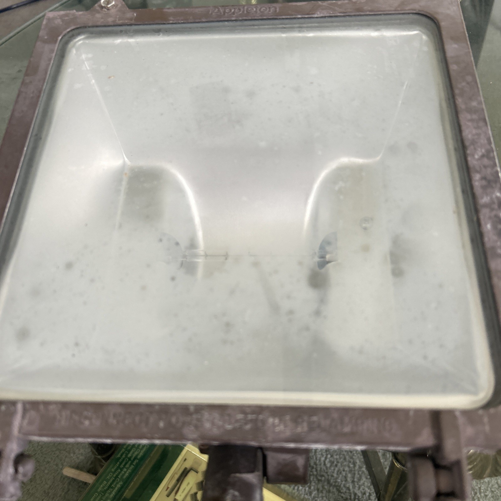 Appleton 500 watt Quartz Halogen Flood Commercial Light Fixture, Heavy Duty,