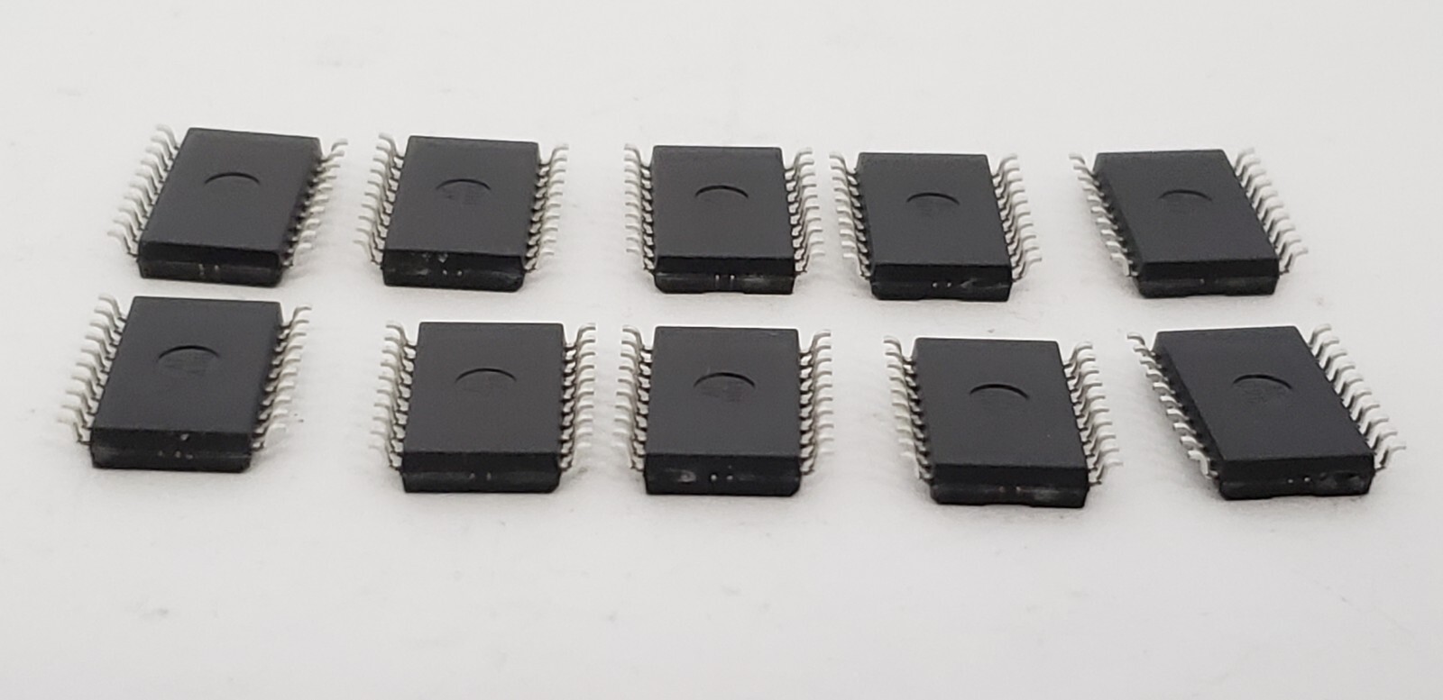 ONSEMI 74VHC541M IC CHIP, IC BUF NON-INVERT 5.5V 20SOIC (LOT OF 10) NNB