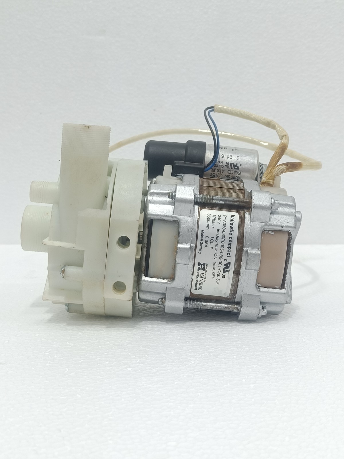 HOBART HALFLOWTIC COMPACT DRAIN WATER PUMP UP30-506 240V 3600 RPM 0,85 A GERMANY