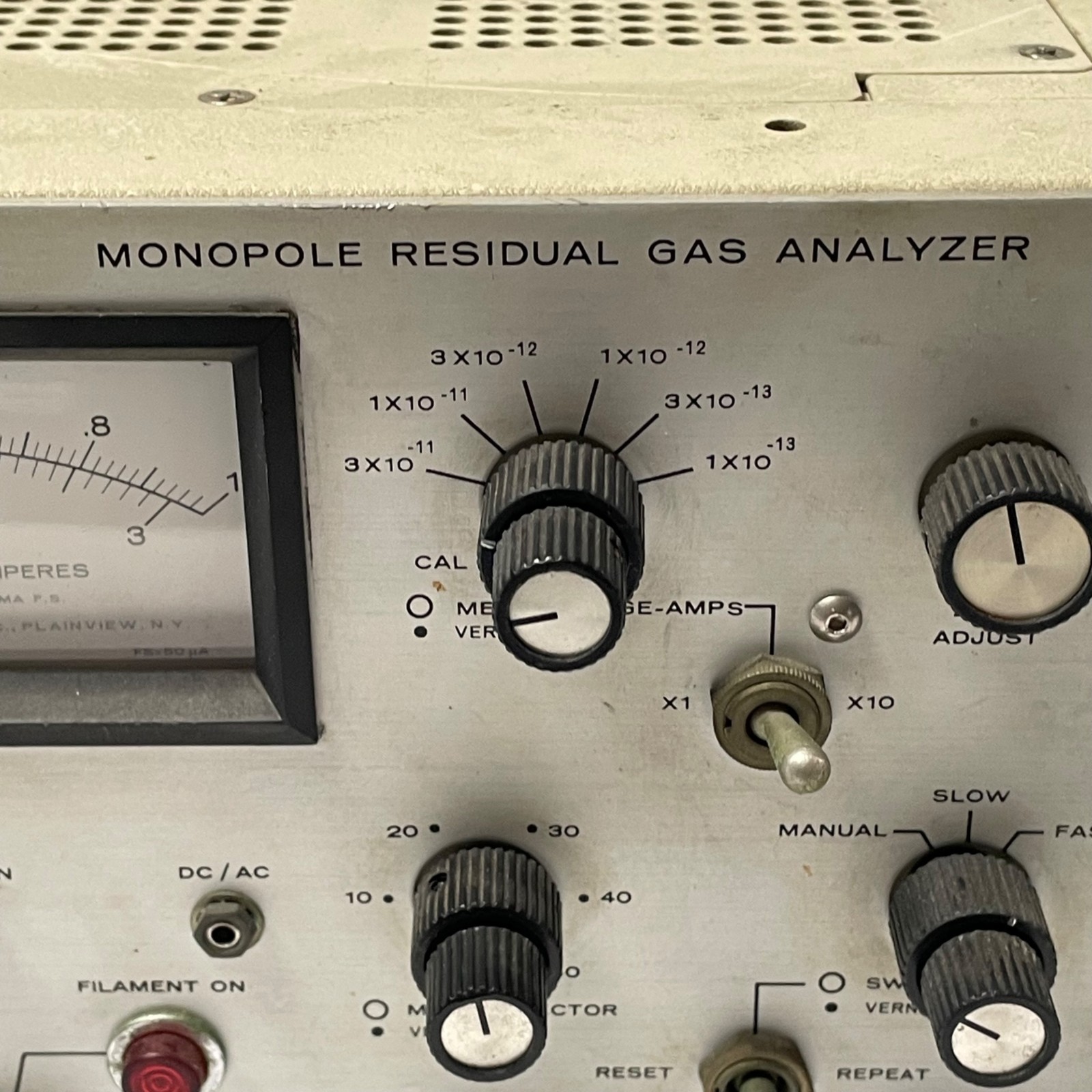 VEECO Instruments spi-10 Monopole Residual Gas Analyzer Vintage Lab Equipment