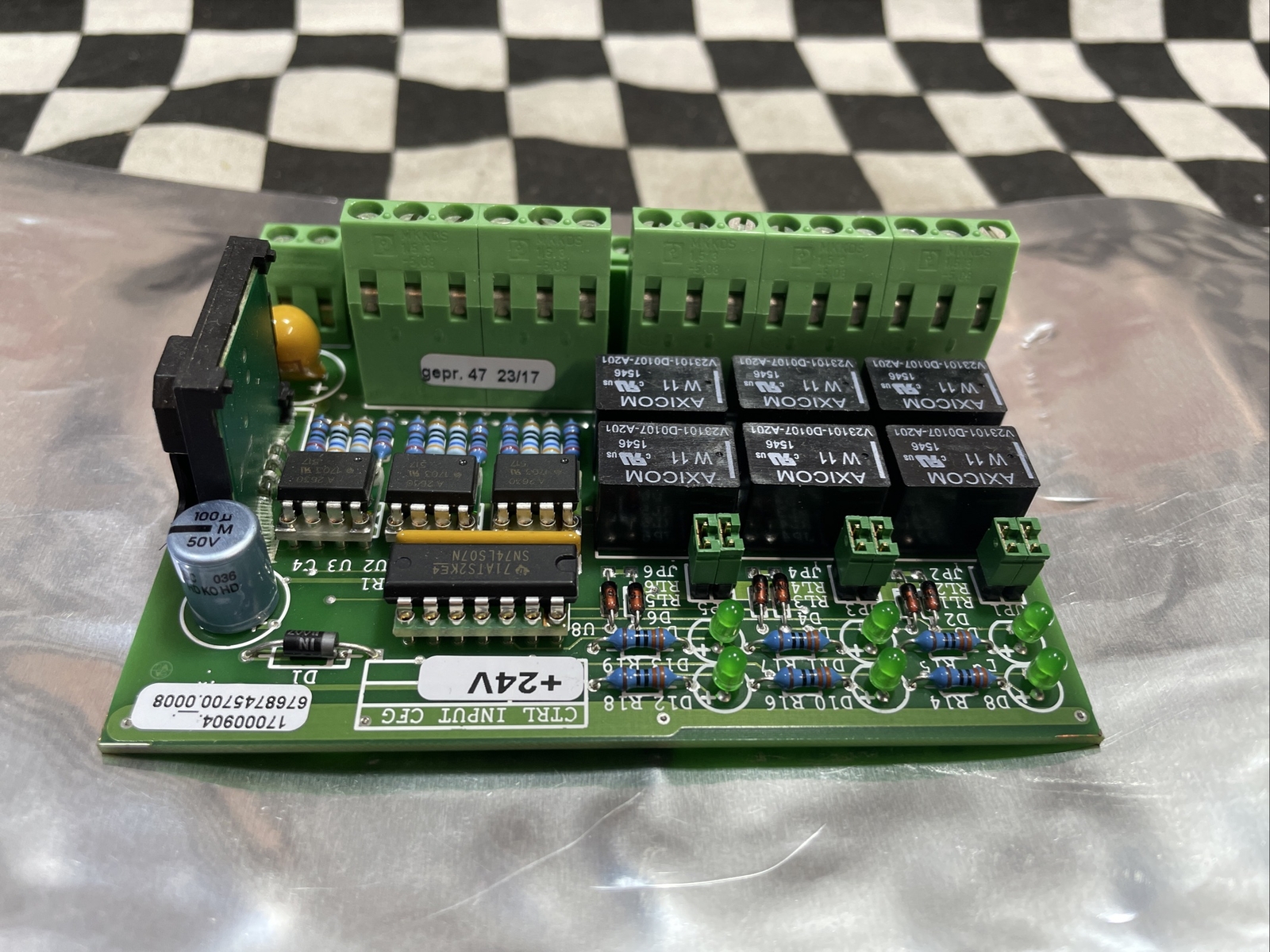 PHOENIX CONTACT CONTROL INPUT CFG +24V 17000904 6768745700.0008 SHIPSAMEDAY#J26