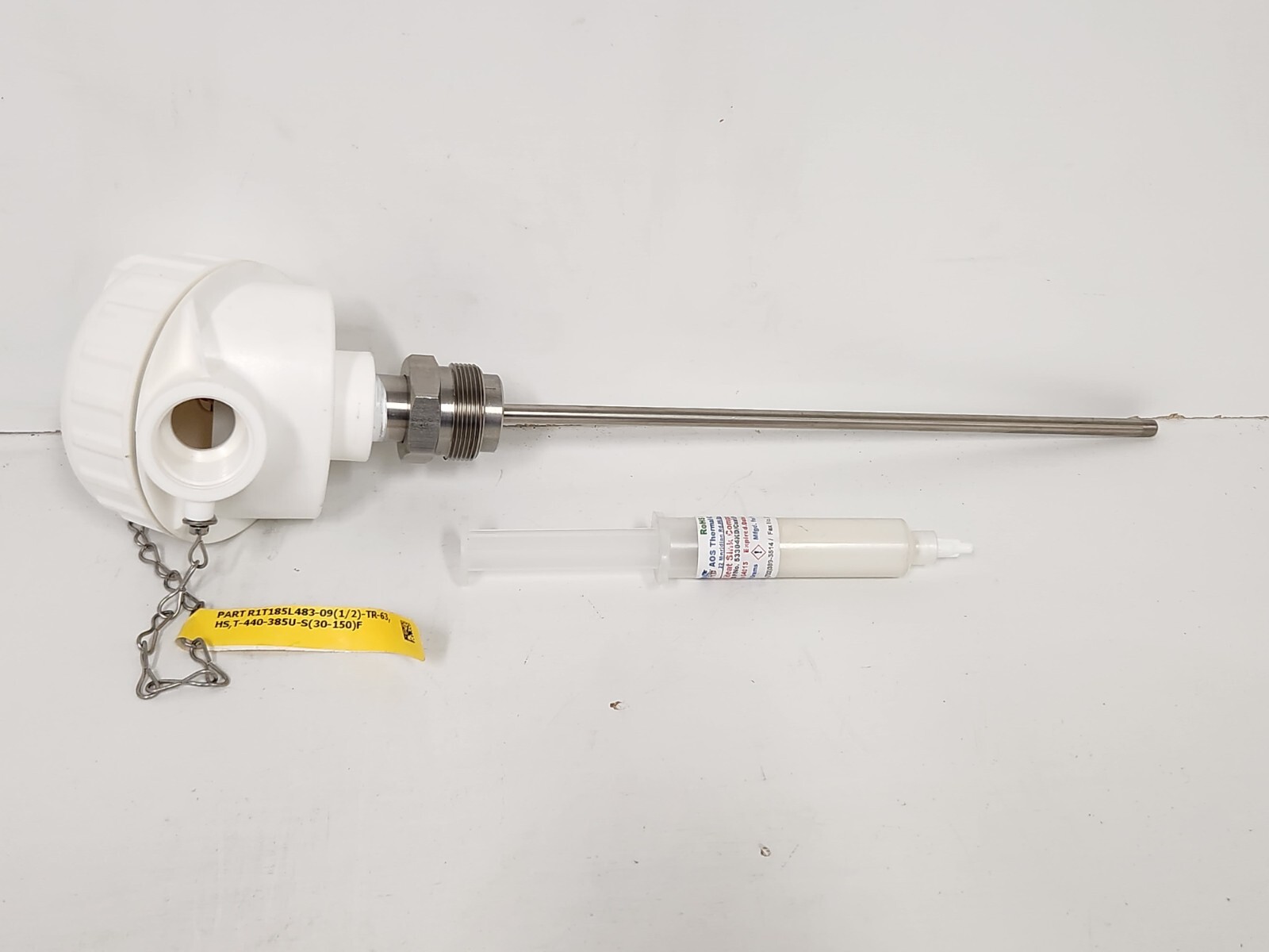 NEW OLD STOCK! PYROMATION TEMPERATURE CONTROL SENSOR P R1T185L483-09(1/2)-TR-63