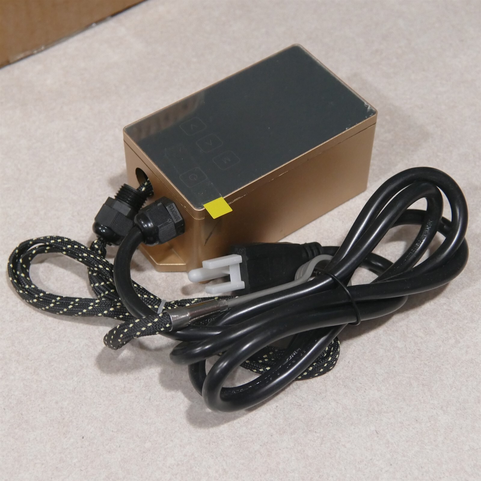 Digital Temperature Controller with Accessories ~ Golden 110V (Parts or Fix)