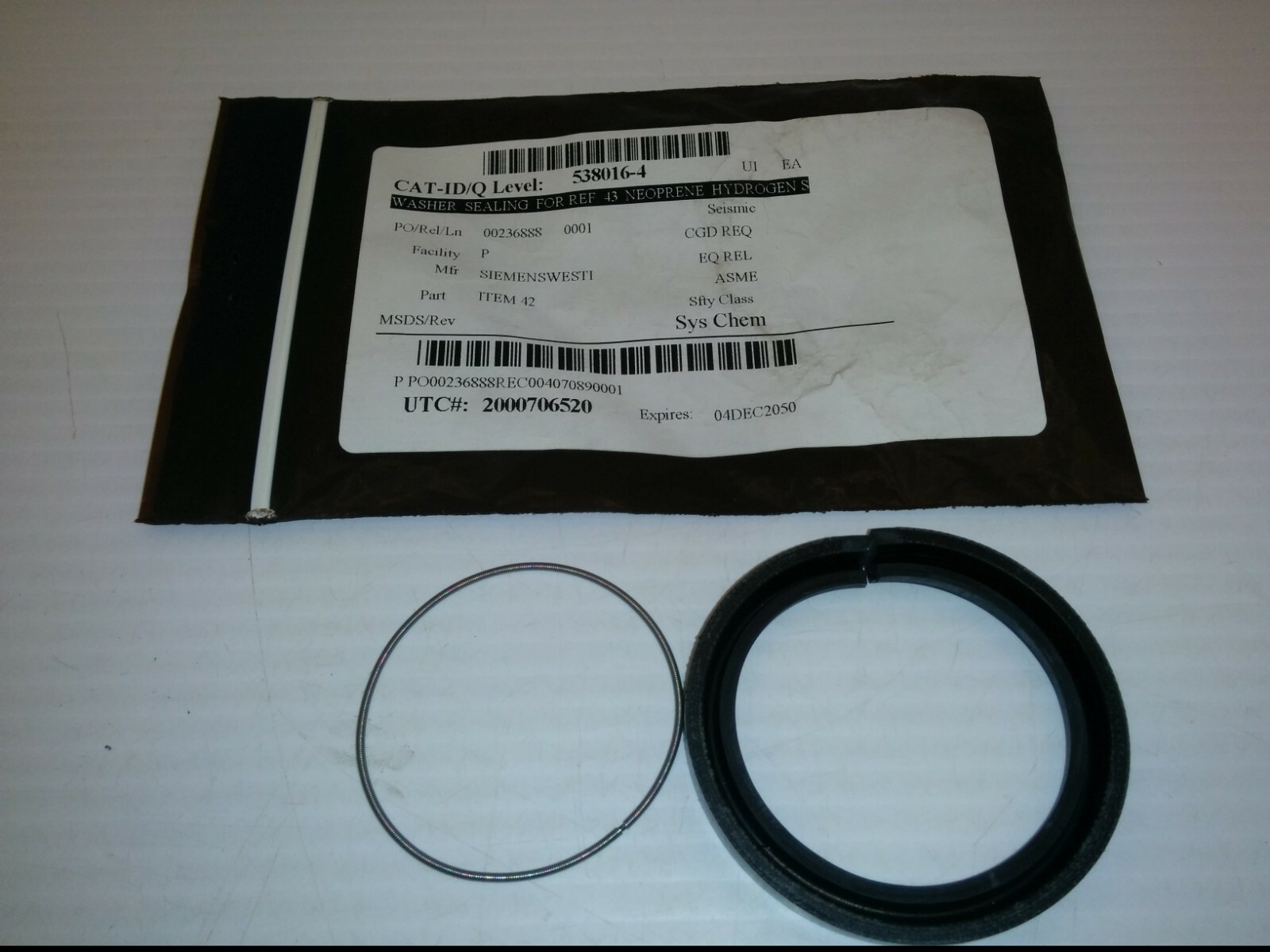 WALKERSELE NEOPRENE WASHER, RADIAL LIP SEAL, NIB