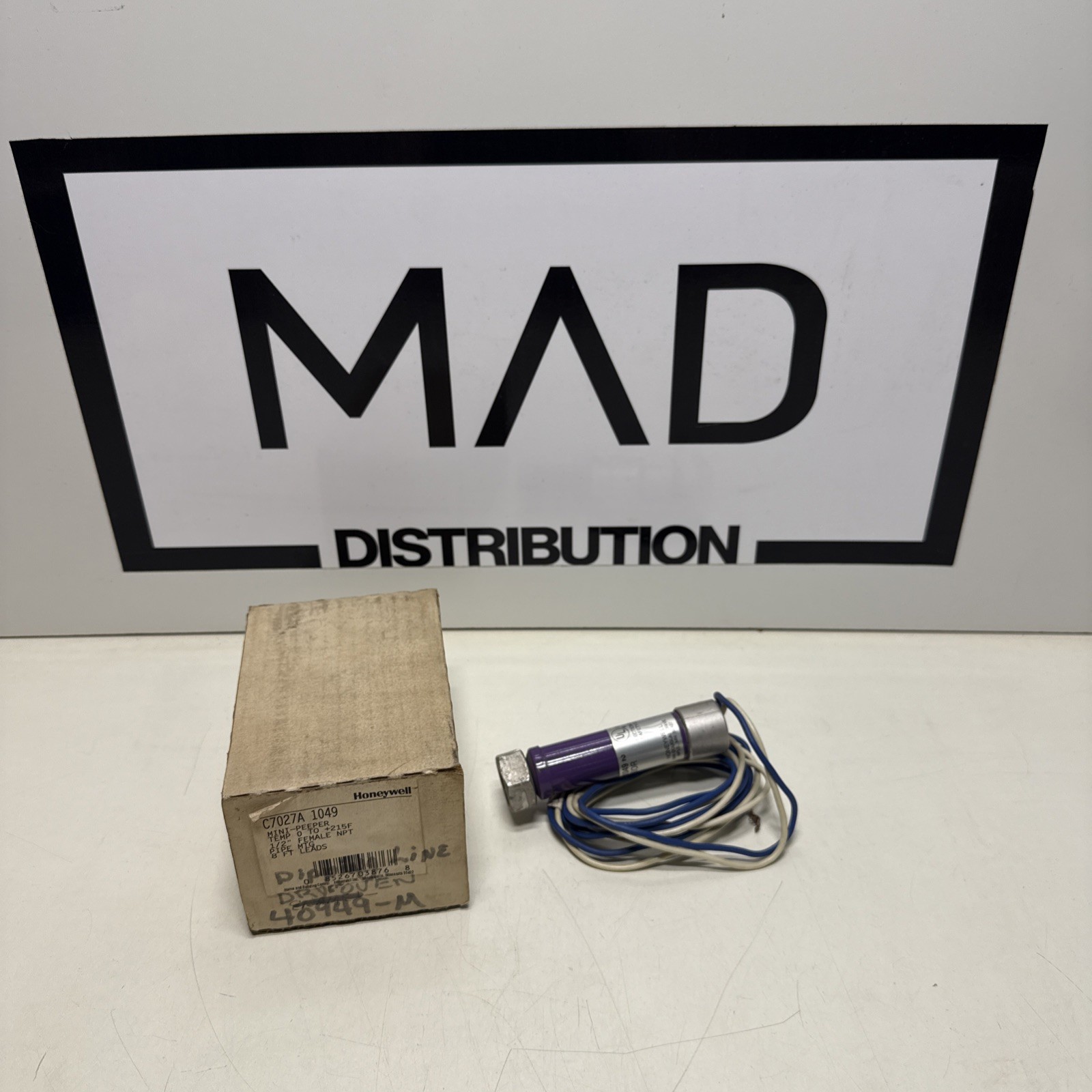 Honeywell C7027A 1023 UV Flame Detector (USED)