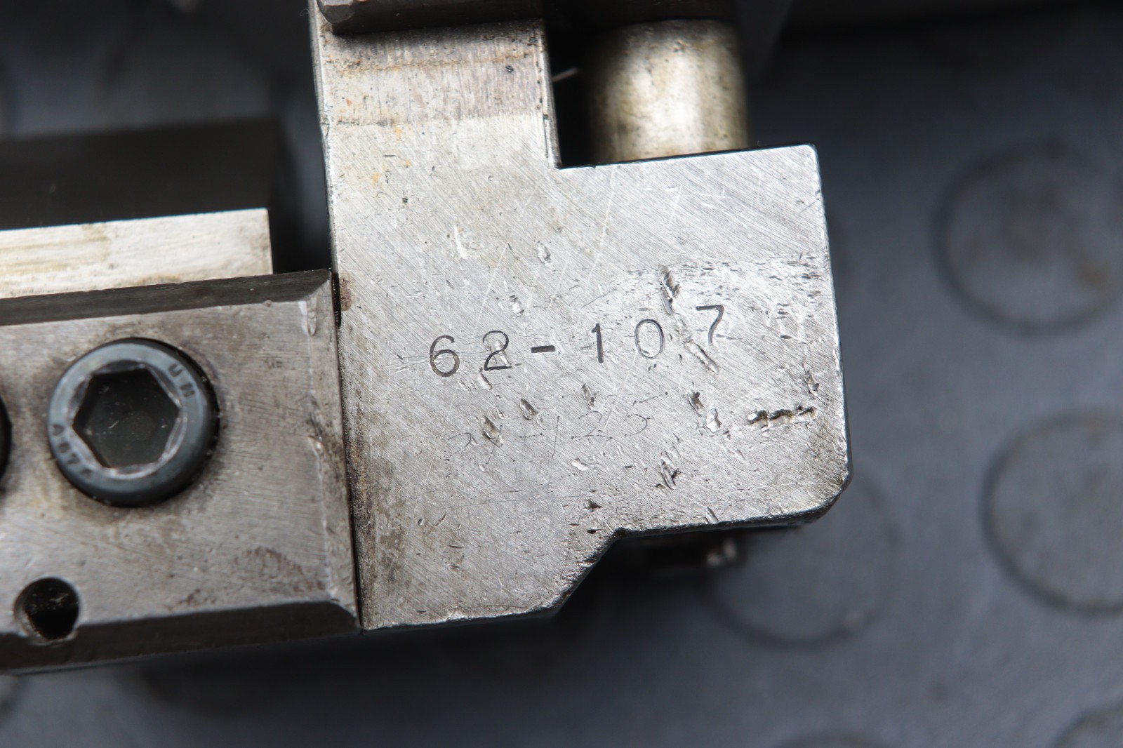 SLATER TOOL SLITTER SHAVE TOOL HEAD SCREW MACHINE 62-107 LOC8271