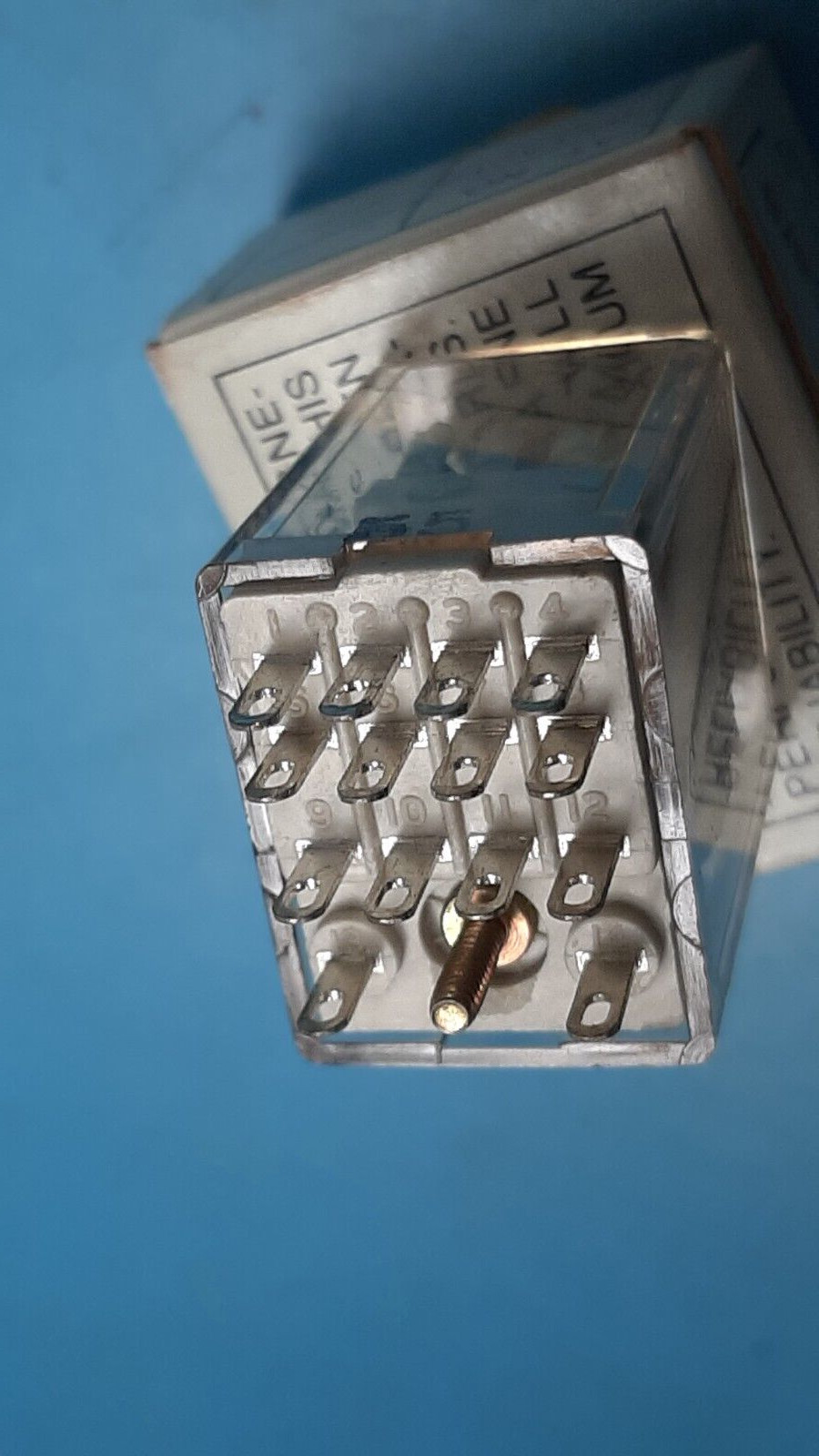 Sigma 67R4-24AC Relay 67R424AC ( GOLD CONTACTS SEEN IN THIS RELAY )