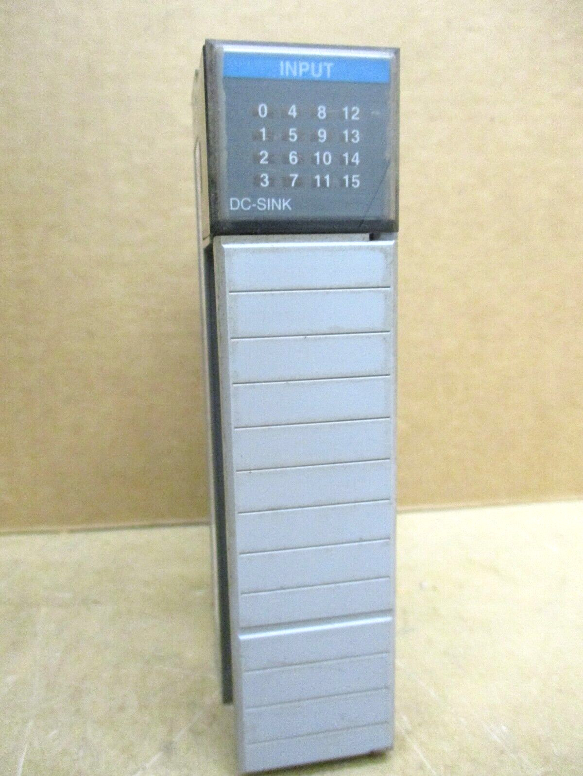 Allen-Bradley SLC 500 1746-P3 SLC 5/04 CPU 1747-L542 1747-DCM 1747-SDN 48687GN