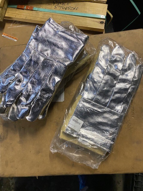STEEL GRIP ATH 210-14 F Aluminized Gloves (New 6 Available) Hot Glove 4 Hi-Heat
