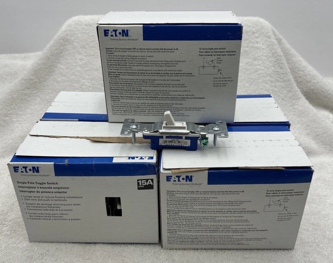 Eaton NSB 1301-7W-10 (5) Boxes of 10 Single Pole Toggle Switches 2 open 3 Sealed