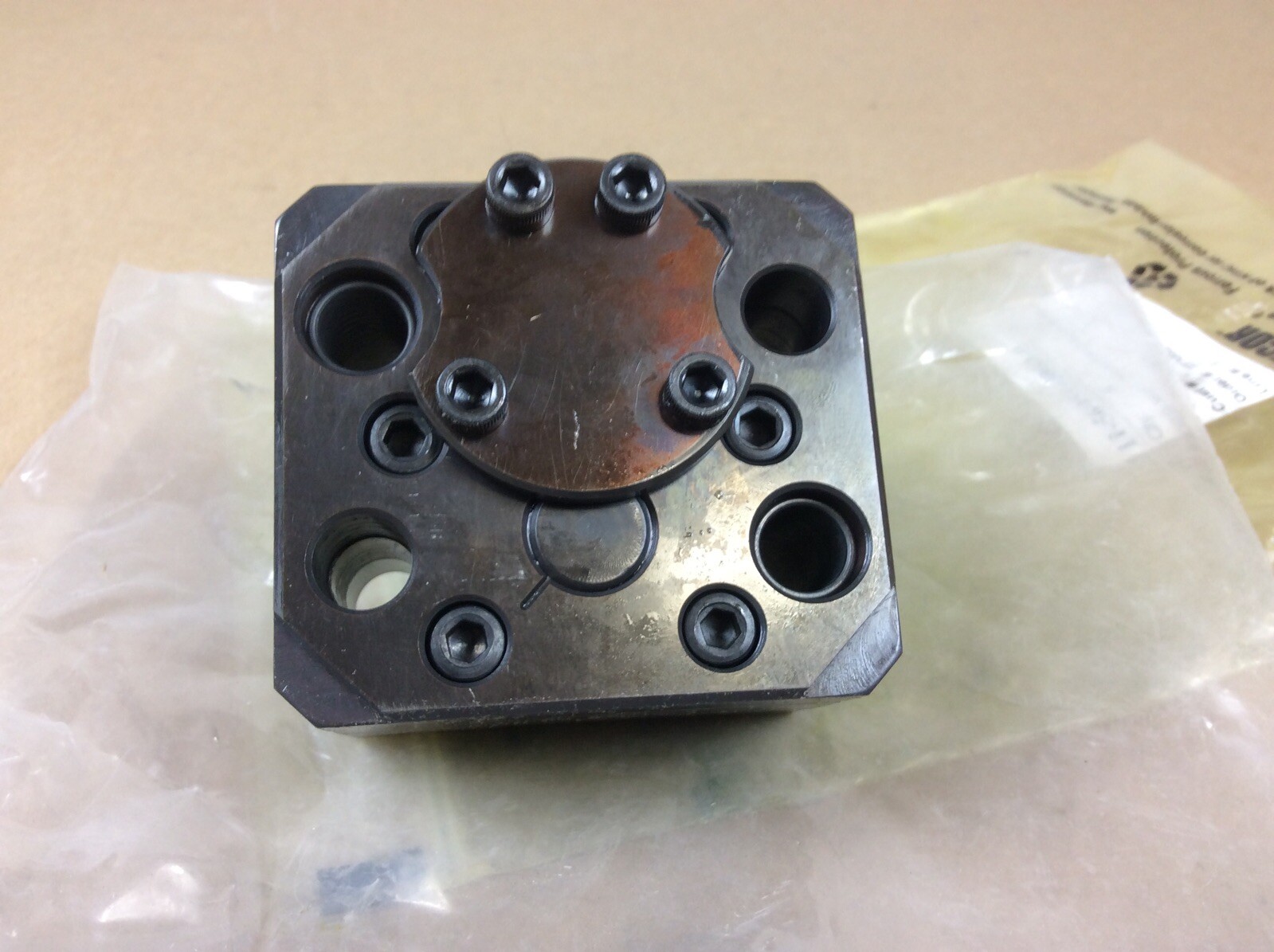 ZENITH PUMP HPB-5605-1.75-000 GEAR PUMP PN# 11-56051-0000-0 New