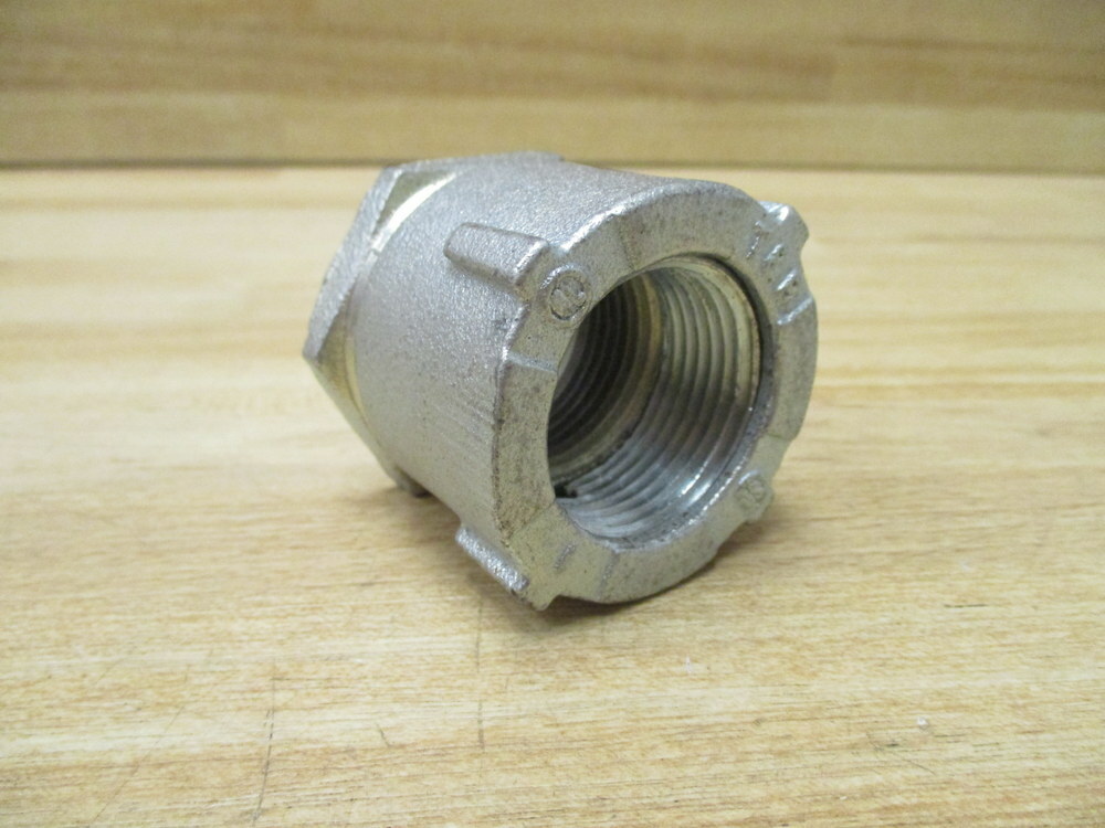 Thomas And Betts 675AL Conduit & Cable Connector