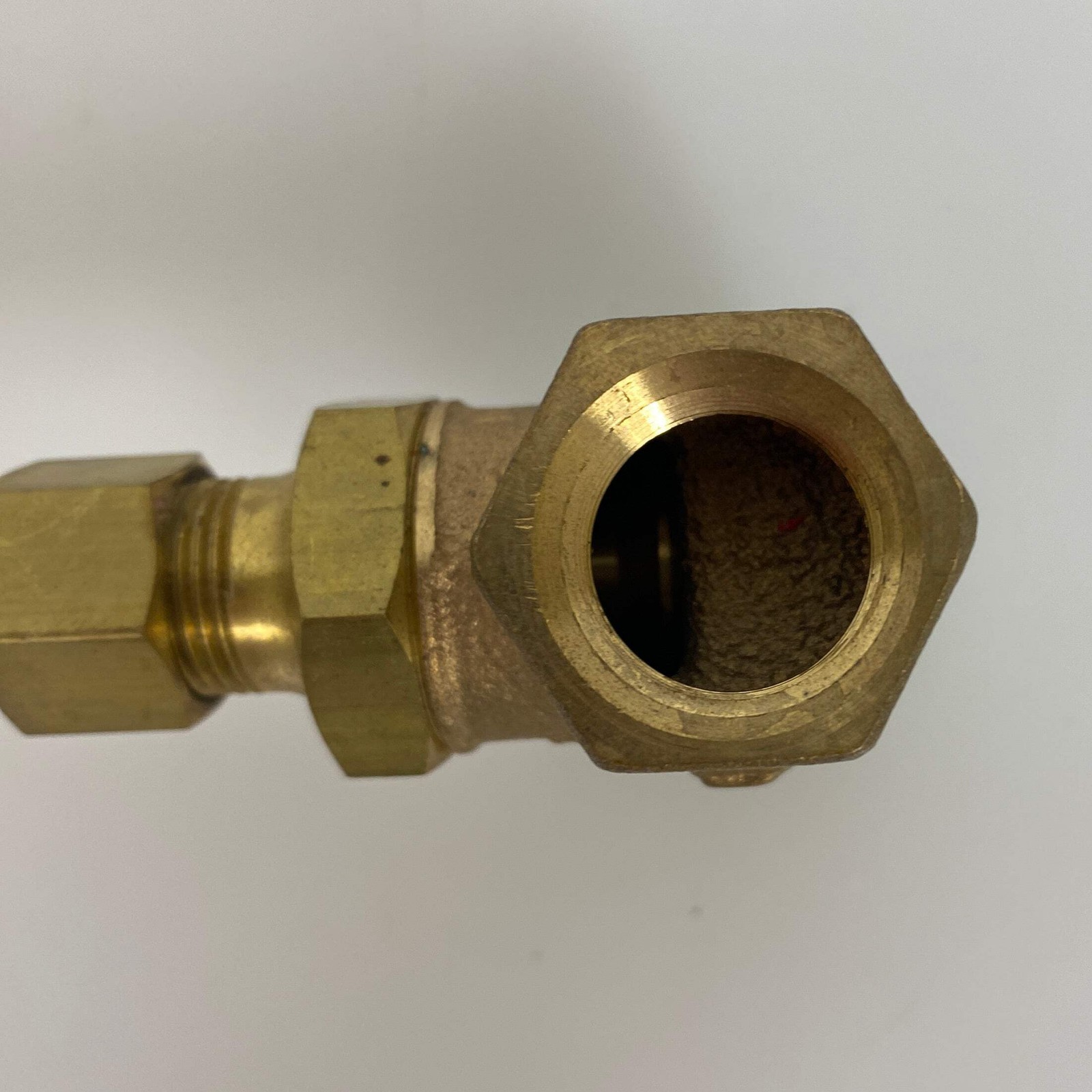 Milwaukee Valve #502 Globe Valve 1/2″ w/ 12 1/2″ Extended Handle Pack of 12