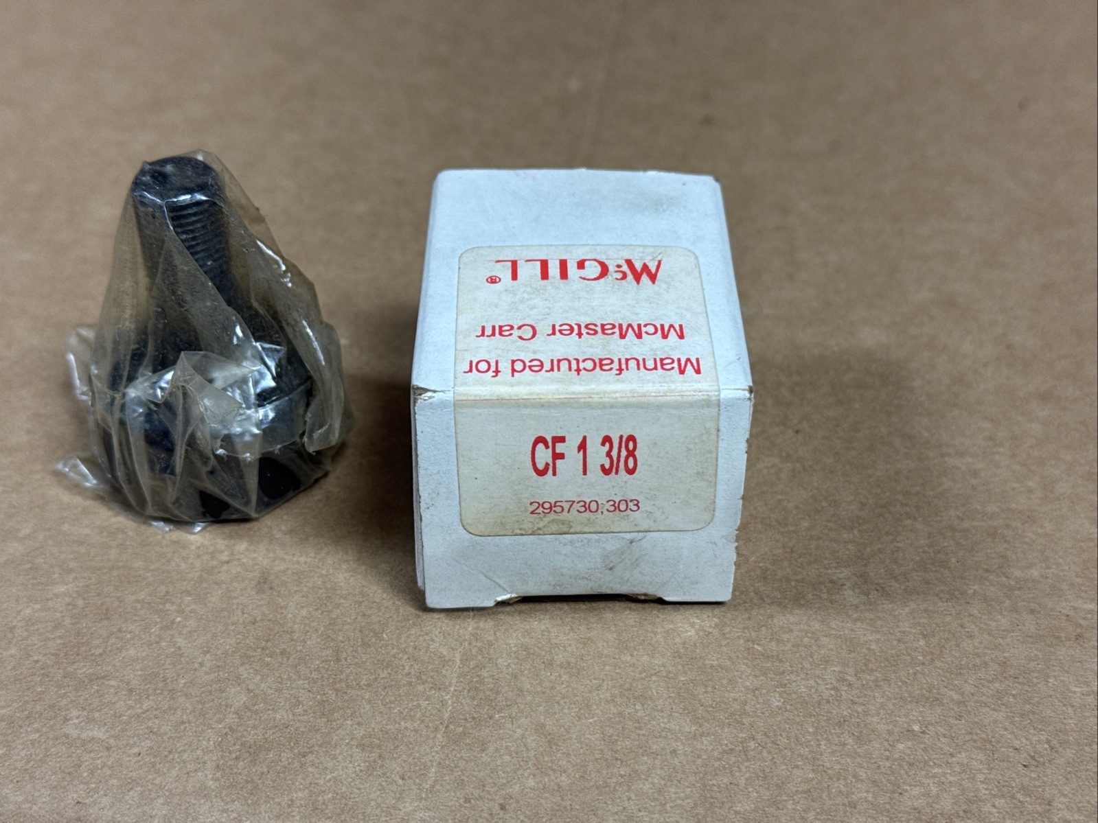 NEW MCGILL CF-1-3/8 CAM FOLLOWER BEARING CF138 FAST SHIPPING