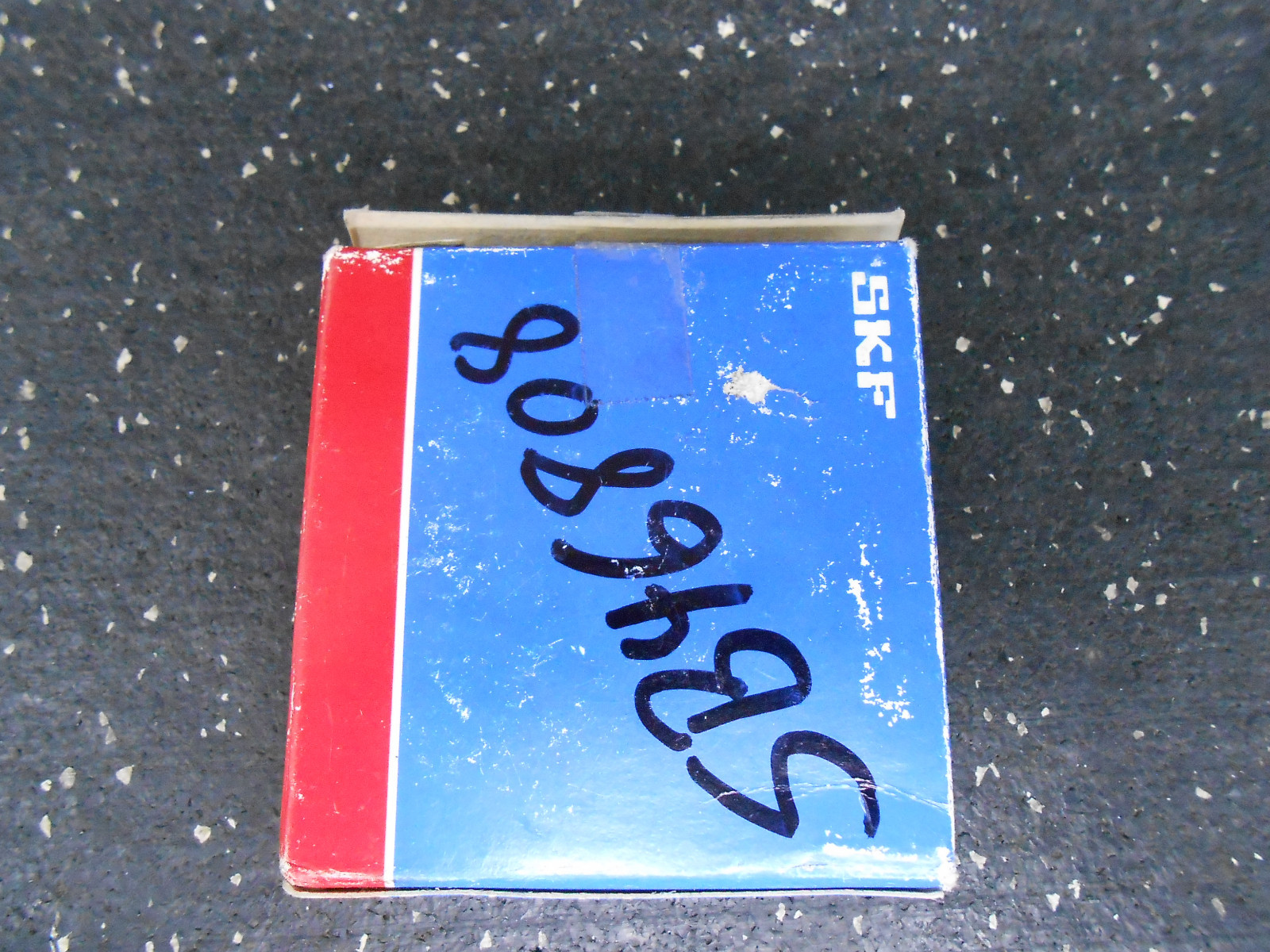 SKF BEARING 6305 2RSNRJEM UE01 66MM OD 25MM ID 17MM WIDE 63052RS1NR/C3QE6HT51