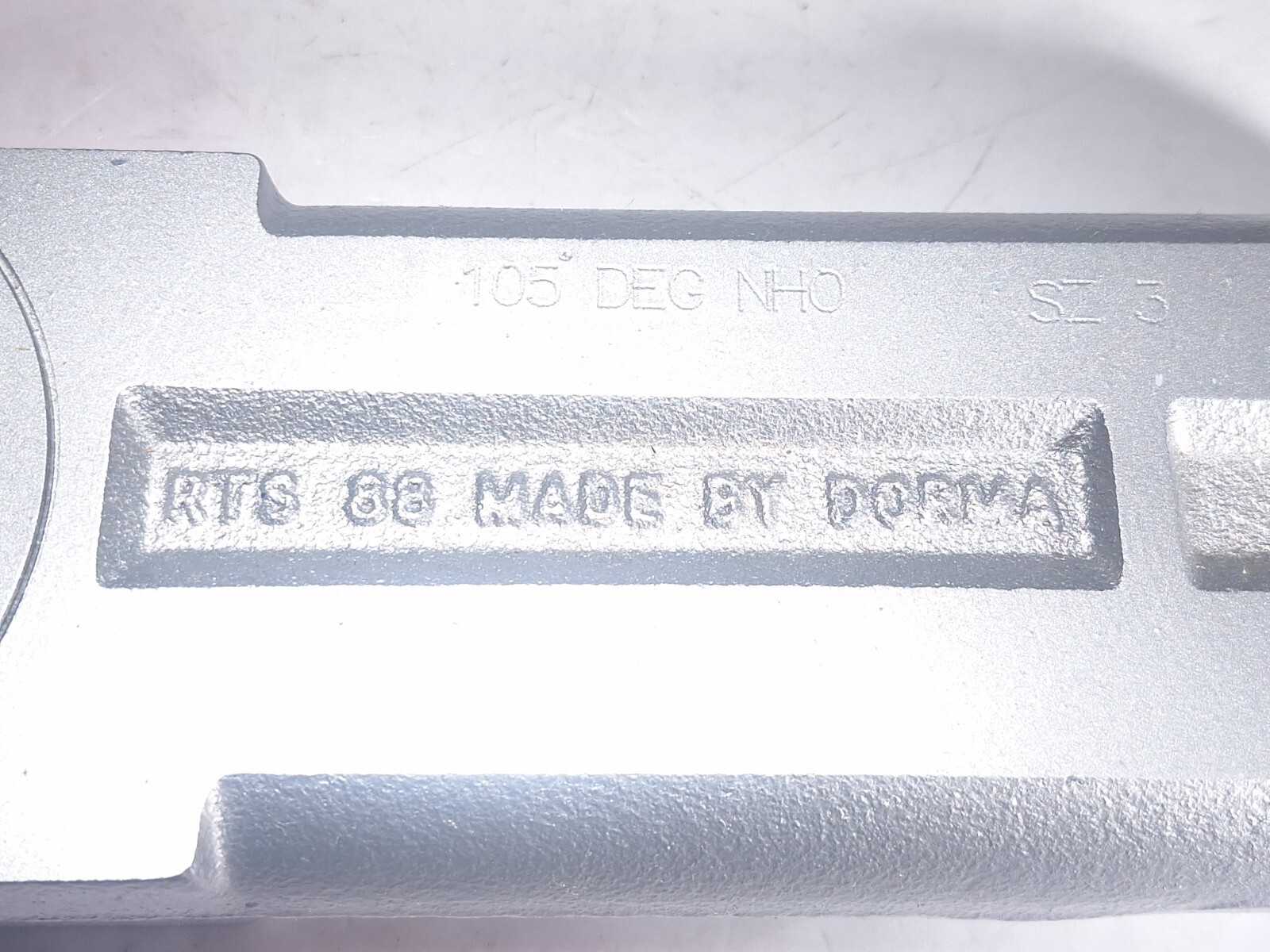 DORMA RTS88-105-NHO-SZ3 OVERHEAD MOUNTED DOOR CLOSER – CLOSER ONLY
