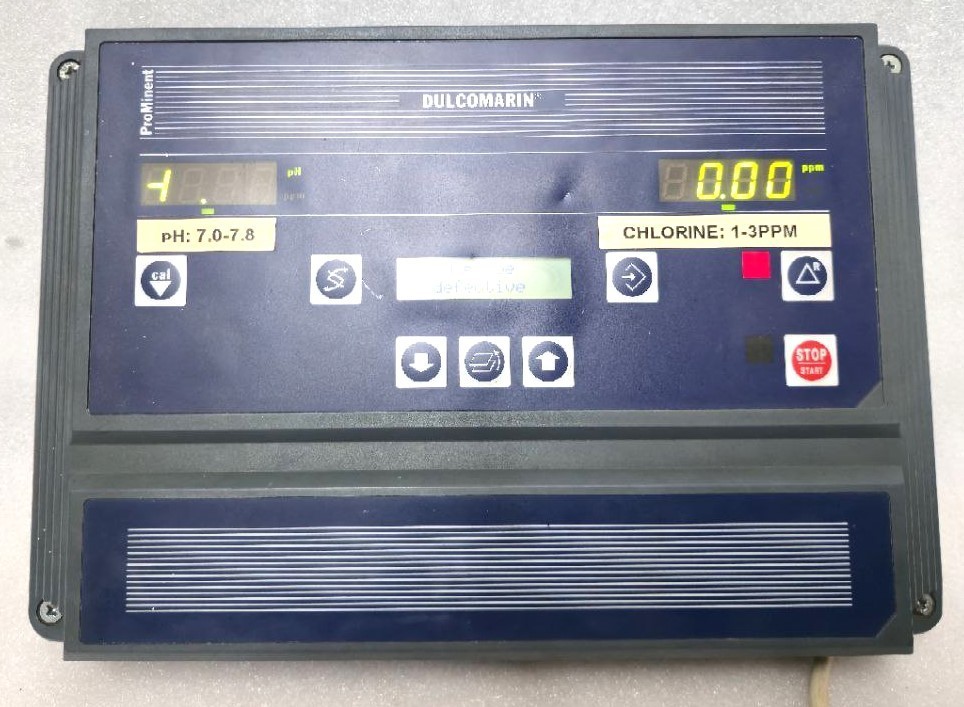DULCO MARINE PROMINENT FLUID CONTROL DCMB 0W00000E30 SR NO.99018362-040599 230V