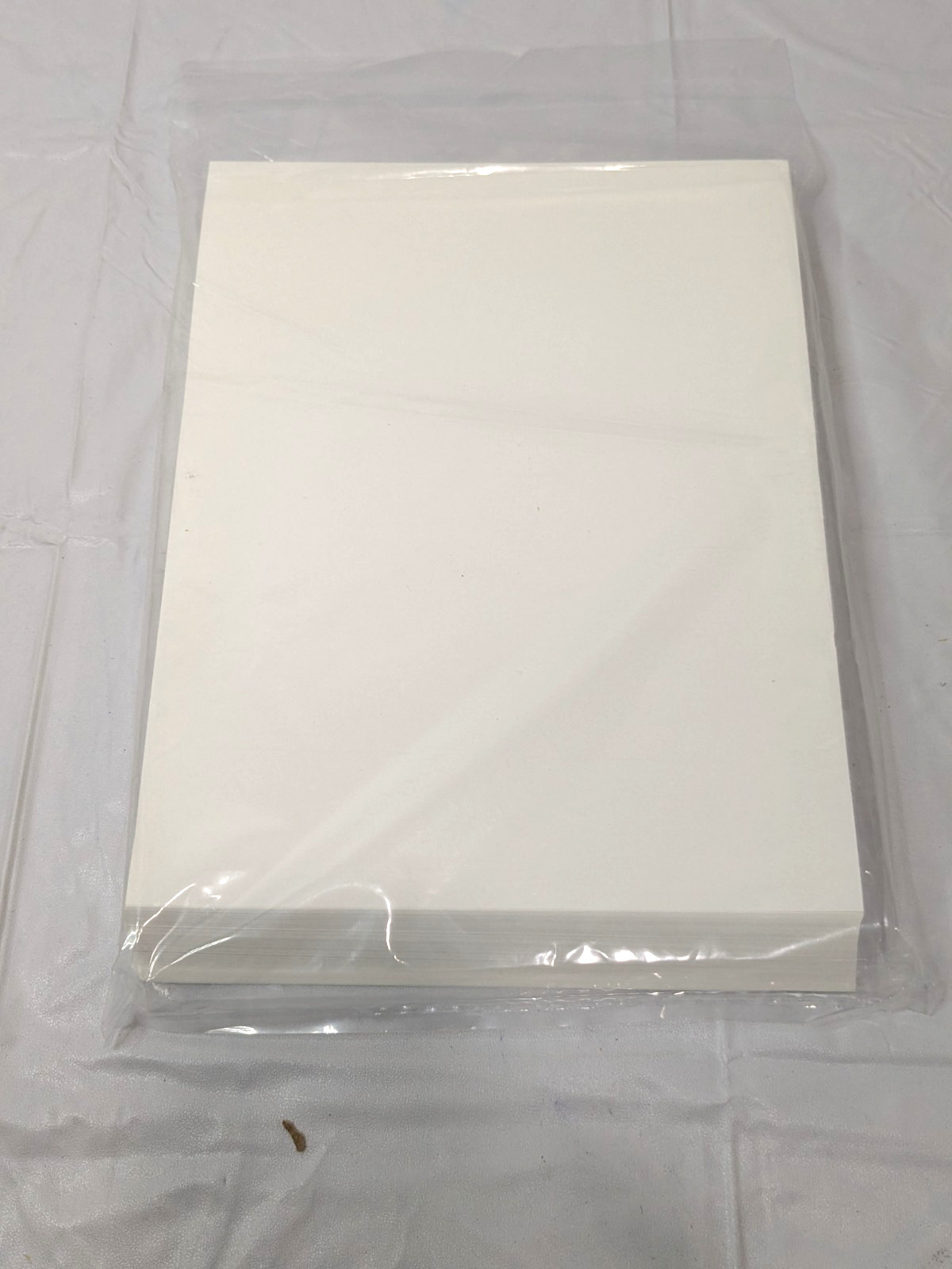 CleanTeam Anti-Static & Clean Room White Paper 8.5″ x 11″ 250 Sheets 100-95-501W
