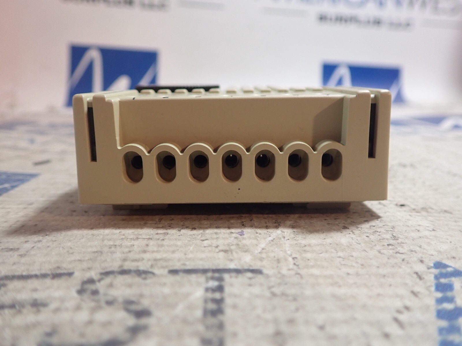 Rittal SK3110 Temperature Indicating Equipment 24,48,60V 115,250V Max 30W