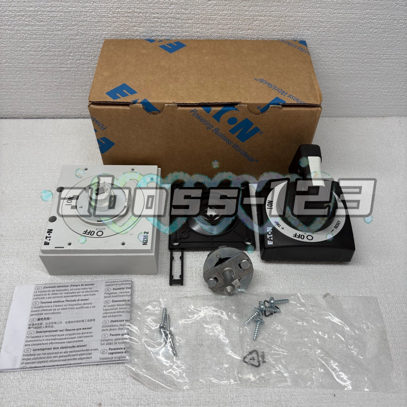 Eaton NZM2-XTVD-60 lever key#1pcs new in box