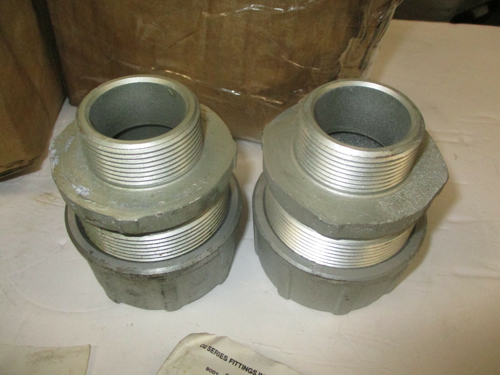 Cooper Crouse-Hinds CGB5913 1-1/2 NPT MALE CORD/CAB FTG NEO BUSH (BOX OF 2)