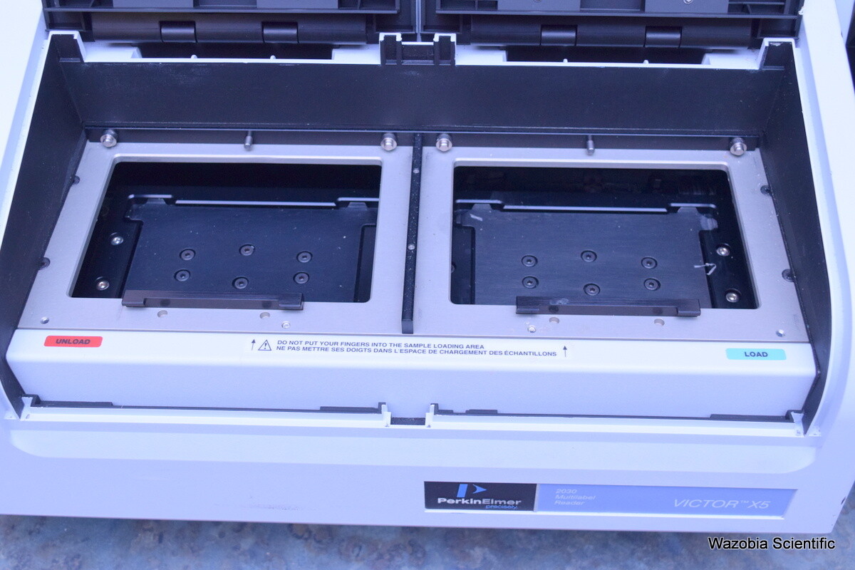 PERKIN ELMER VICTOR X5 MULTILABEL HTS READER 2030-0050 WITH LIQUID DISPENSER 142