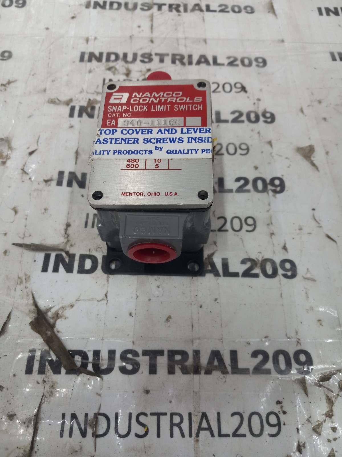 NAMCO SNAP LOCK LIMIT SWITCH 040-11100