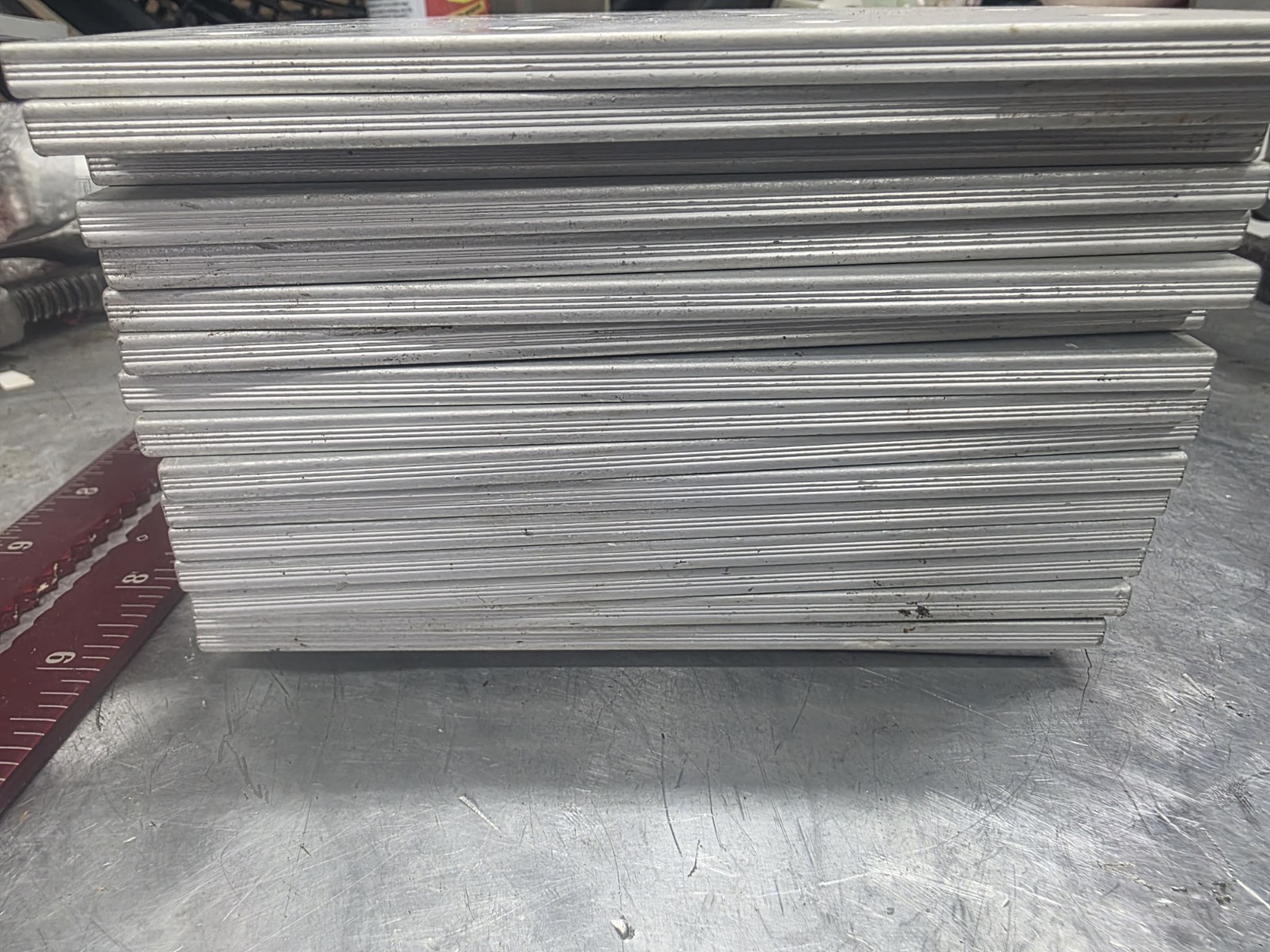 Lot of 4 80/20 40-4325 40 Series 12 Hole Tee Flat Plates Aluminum T-Slot
