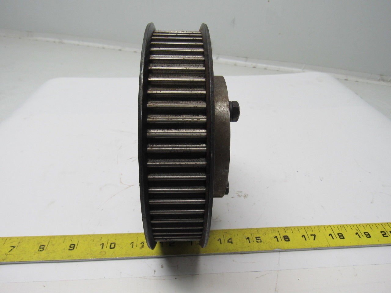 Martin P648M30-SK Polychain Sprocket 8mm Pitch 64-Tooth W/5/8″ Bore Bushing