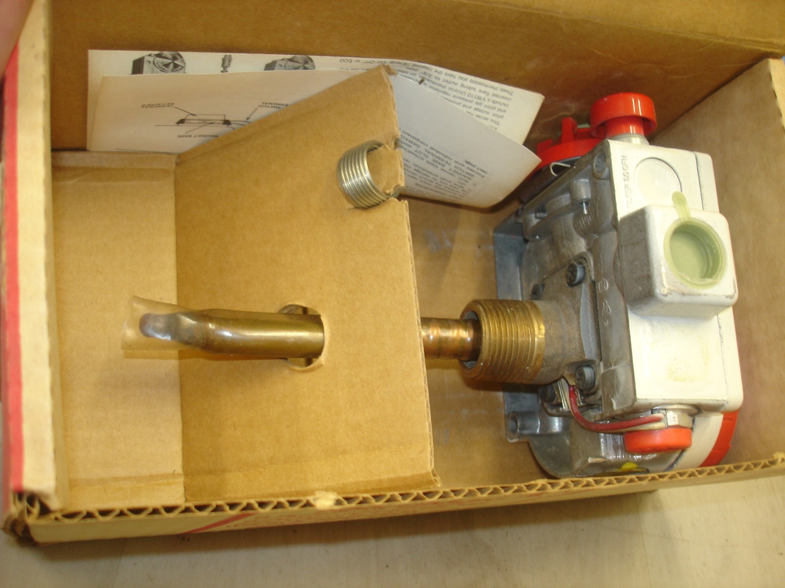 Robertshaw vw 110 202 water heater control r11 or TP NEW