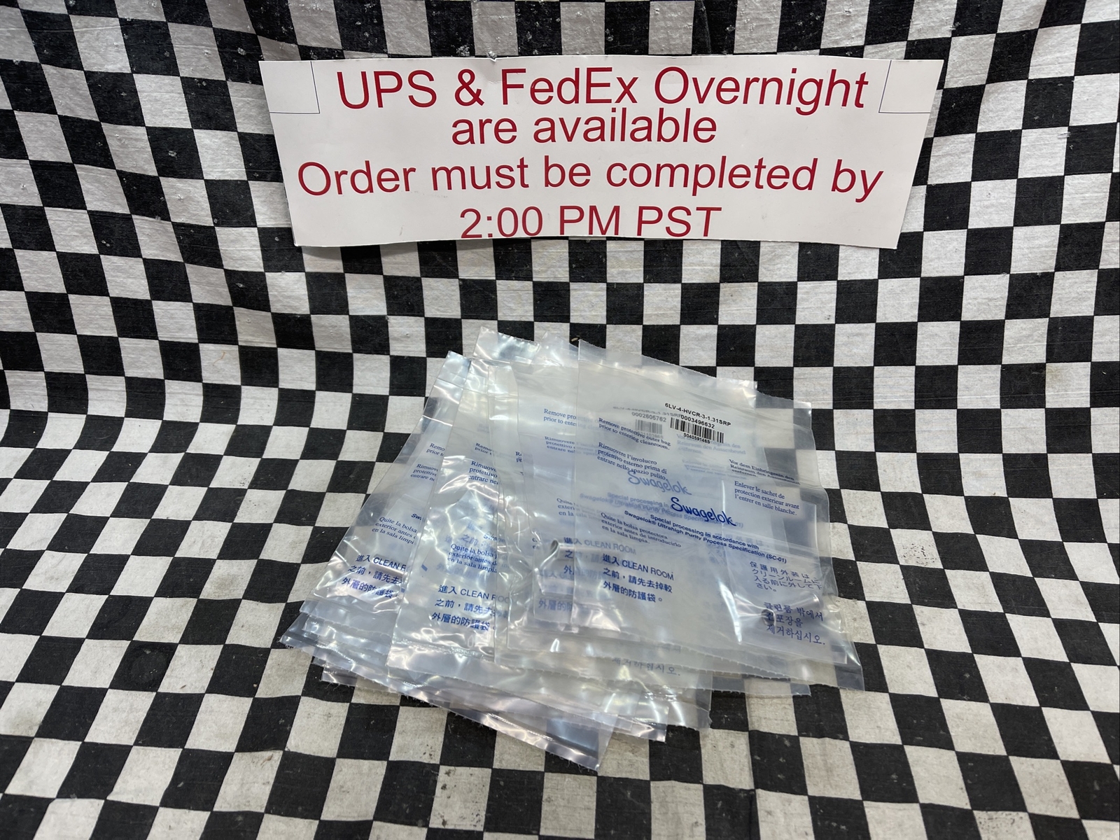 SWAGELOK 6LV-4-HVCR-3-1.31SRP, 6LV4HVCR313SRP, Gland 1/4″ HVCR LOT OF 14 #1607Q9