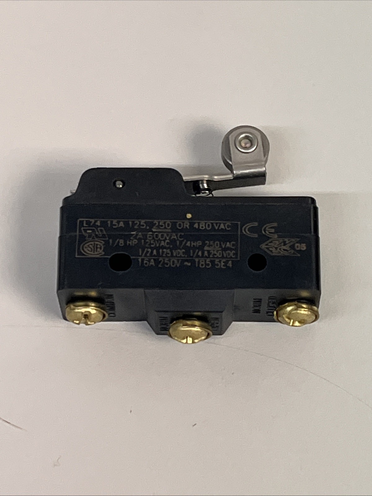 Microswitch BZ-2RW822-A2 Roller Limit Switch 15A 600V