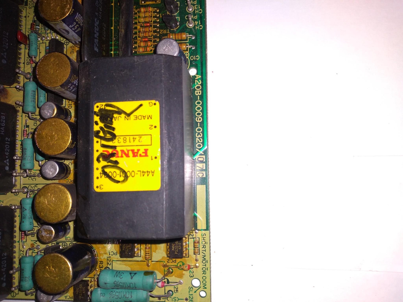 FANUC A20B-0009-0320/07C